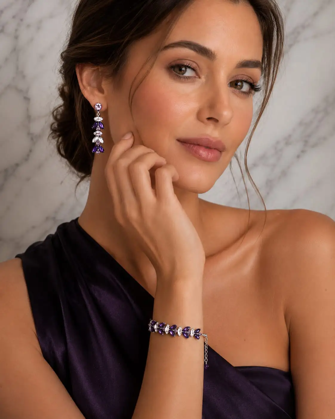 Romantic Violet Crystal Dangle Earrings - Image 3